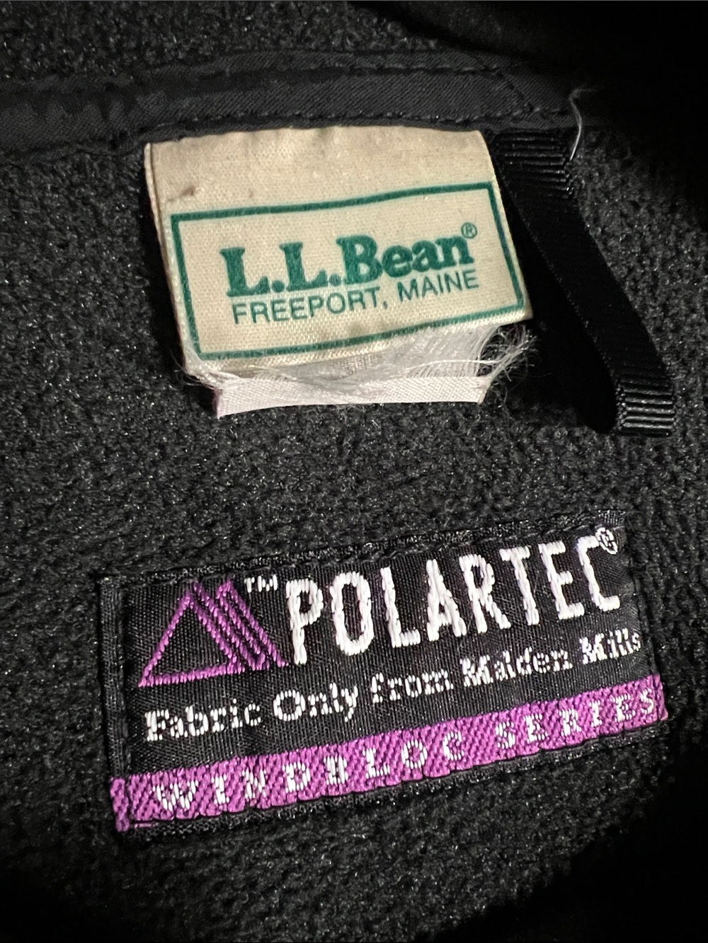 Vintage L.L. Bean Polartec Windbloc Series Black and Gray Fleece Full Zip Jacket - Picture 3 of 10